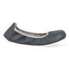 SISI SHARK barefoot baleriny jampi sisi shark 2