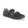 1160 0147 30 barefoot detske sandaly jonap fella cerne srdce 1